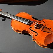 VIOLINO ONE – Wolfgang Steinke Schaffhausen